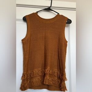 NWT SMALL WONDERLY TOP